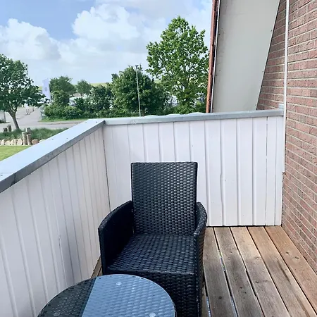 Haus Aquamarin-Apartment Smaragd In Strandnaehe Busum Exterior photo